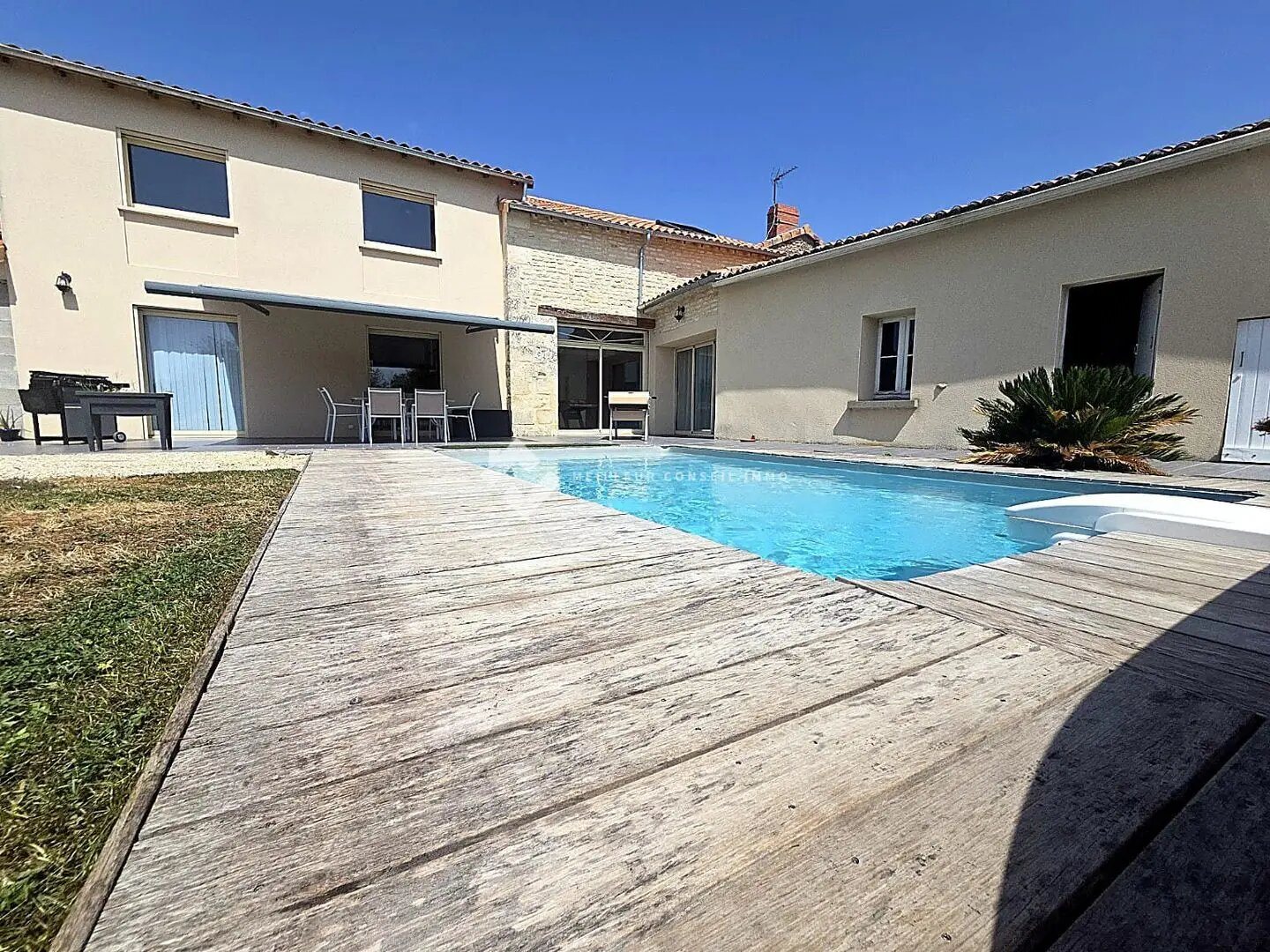 Maison à vendre, 147m², Quinçay