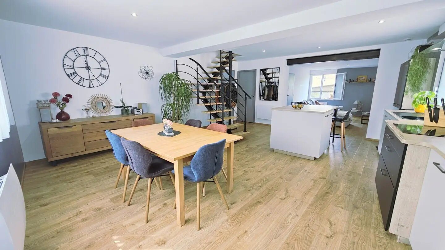 Maison à vendre, 159m², Vezins