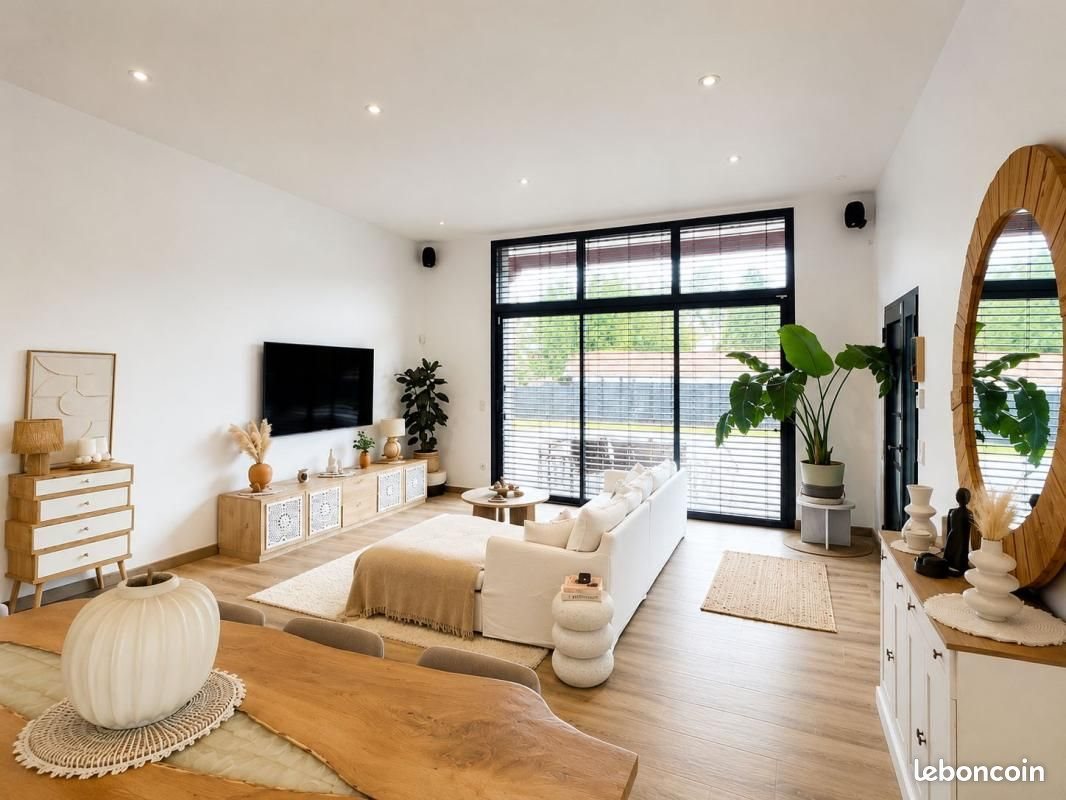 Maison à louer, 171m², Urcuit