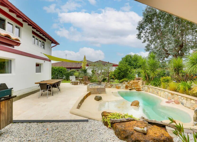 Maison à vendre, 249m², Villefranque