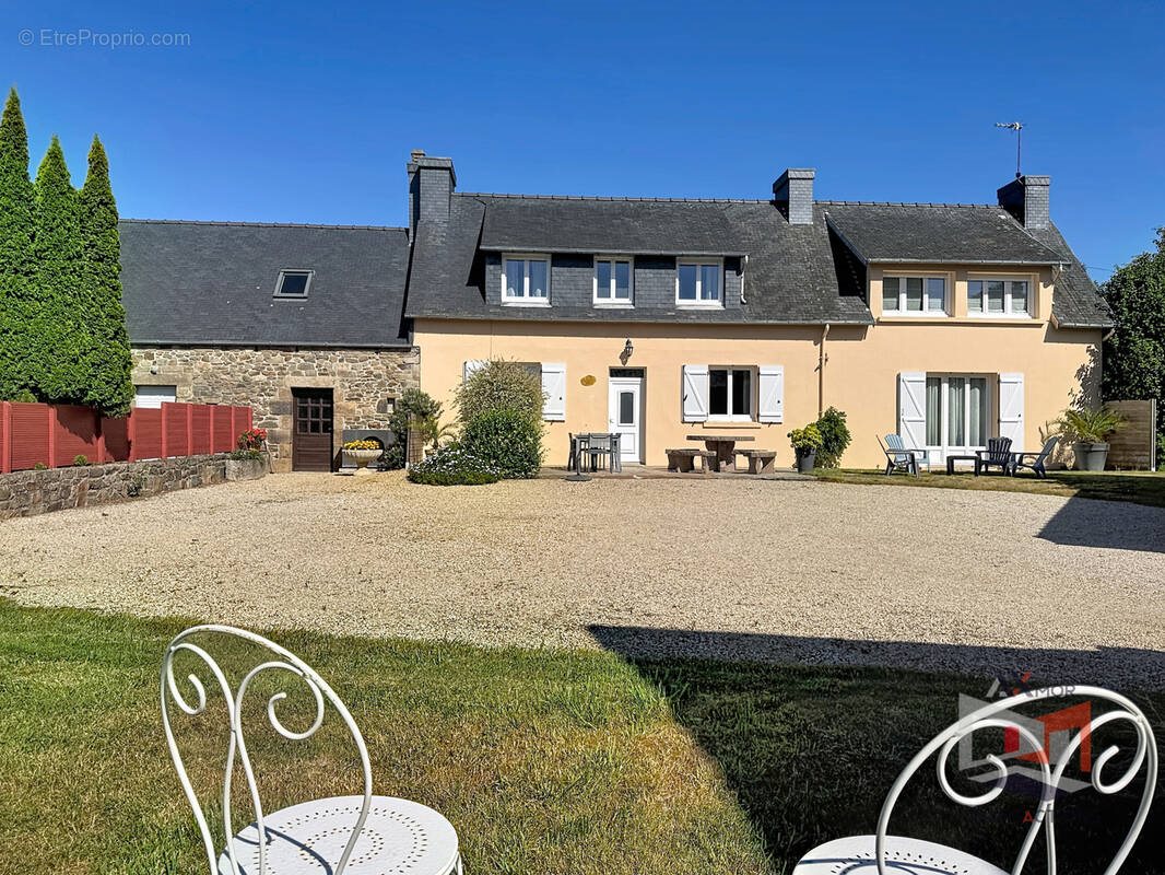 Maison à vendre, 218m², Pleumeur-Bodou