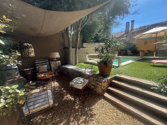 Maison à vendre, 7m², Trets