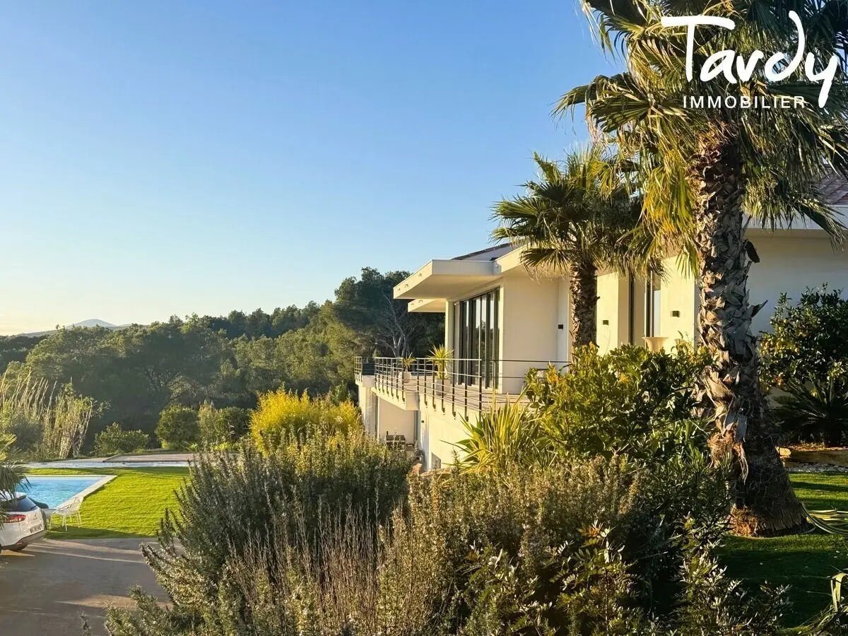 Maison à vendre, 370m², La Ciotat