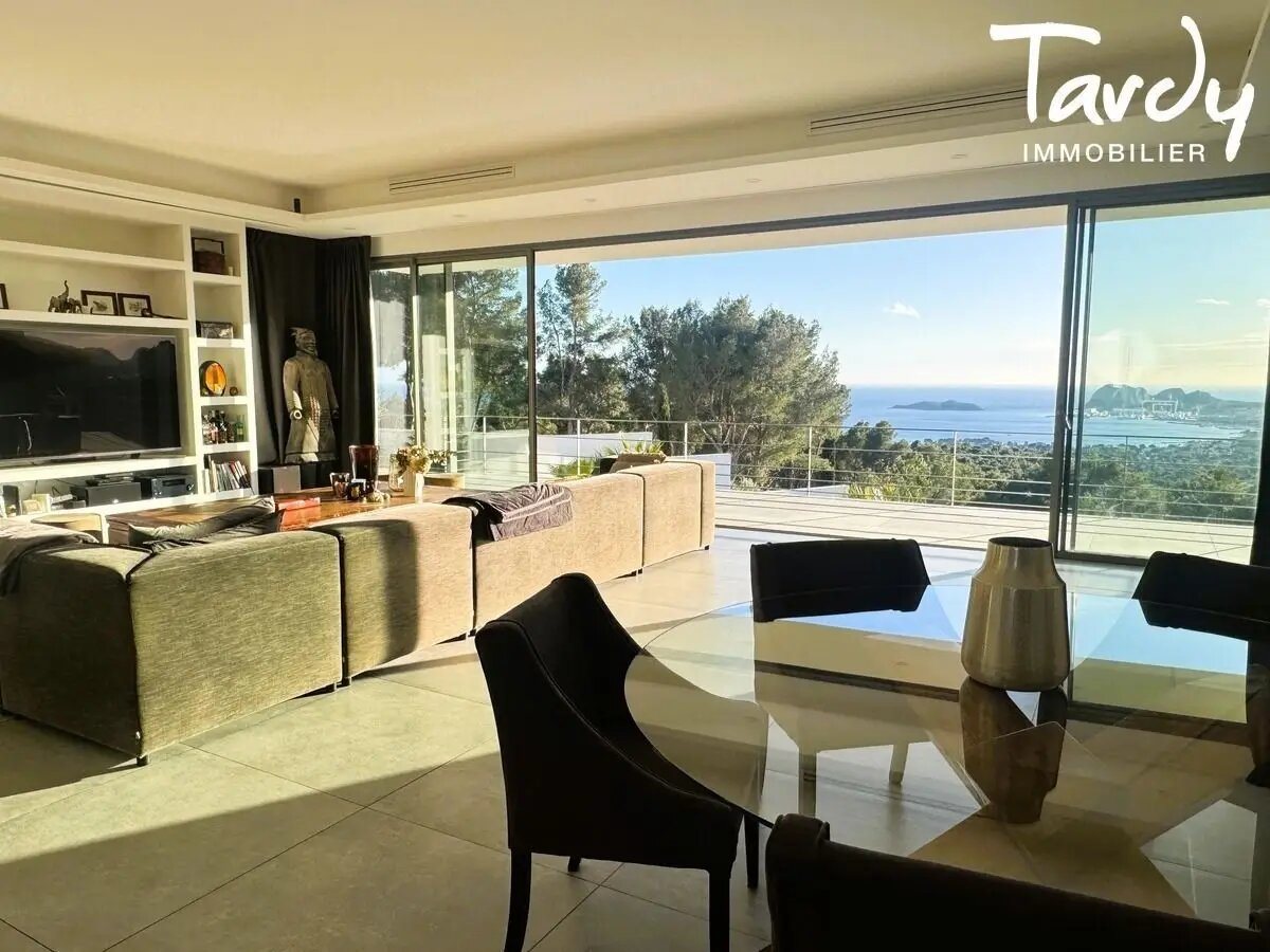 Maison à vendre, 370m², La Ciotat