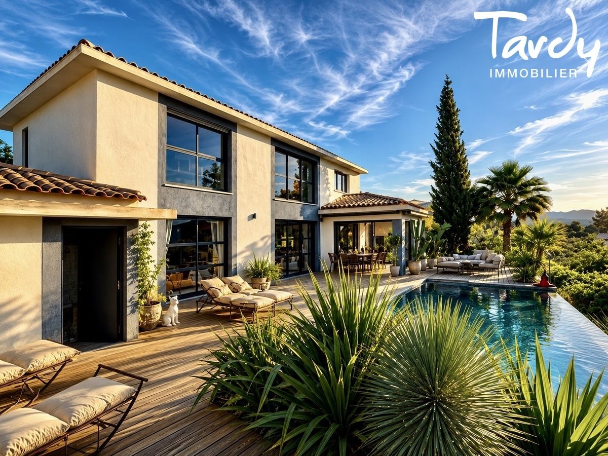 Maison à vendre, 175m², Saint-Cyr-sur-Mer