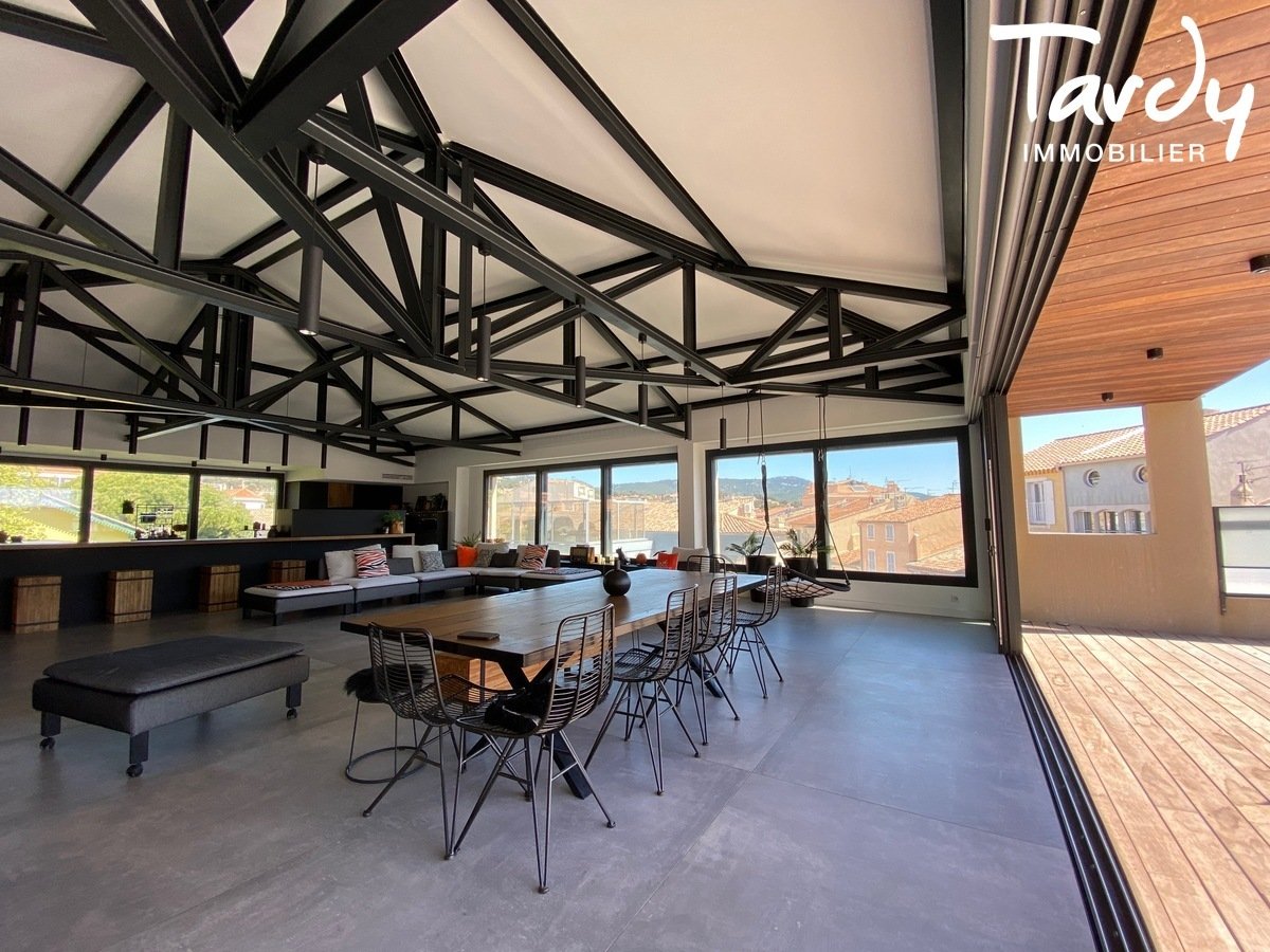 Appartement à vendre, 415m², Bandol