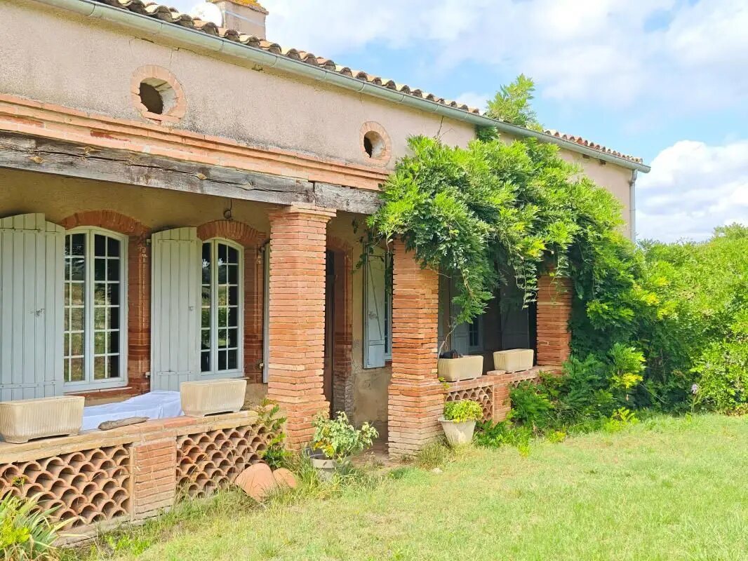 Maison à vendre, 305m², Saint-Etienne-de-Tulmont