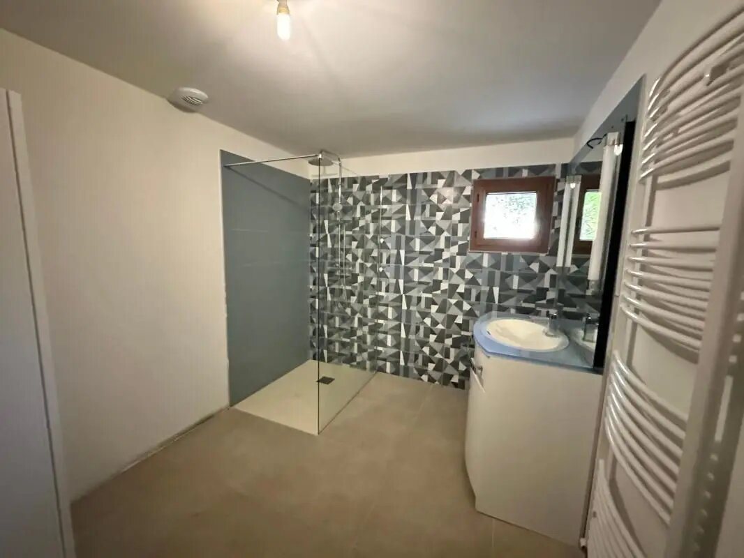 Maison à louer, 91m², Montricoux