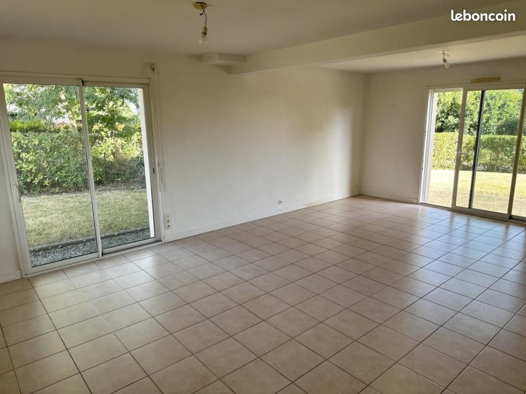 Maison à vendre, 118m², Saint-Aubin-du-Cormier