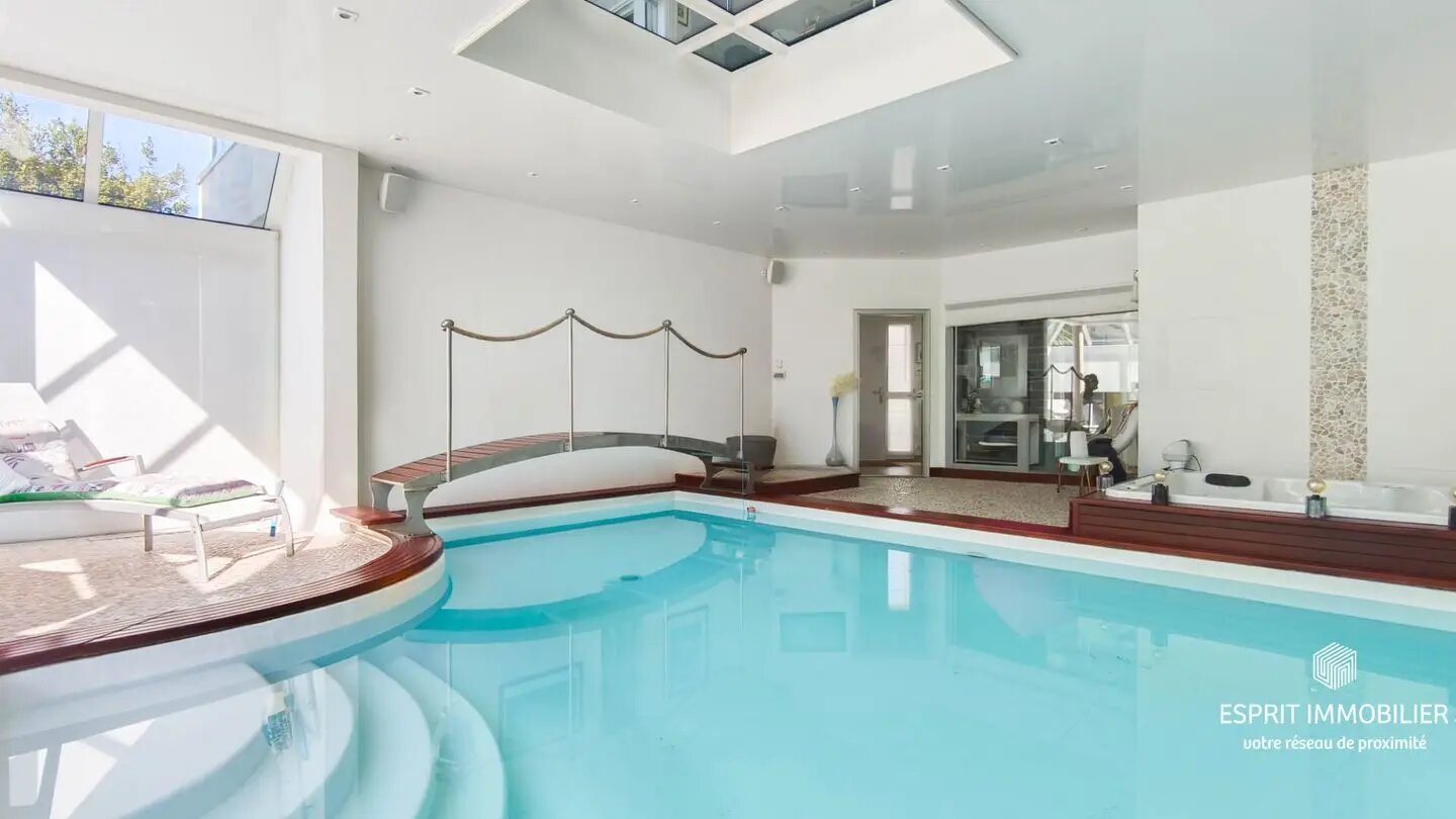 Maison à vendre, 229m², La Forêt-Fouesnant