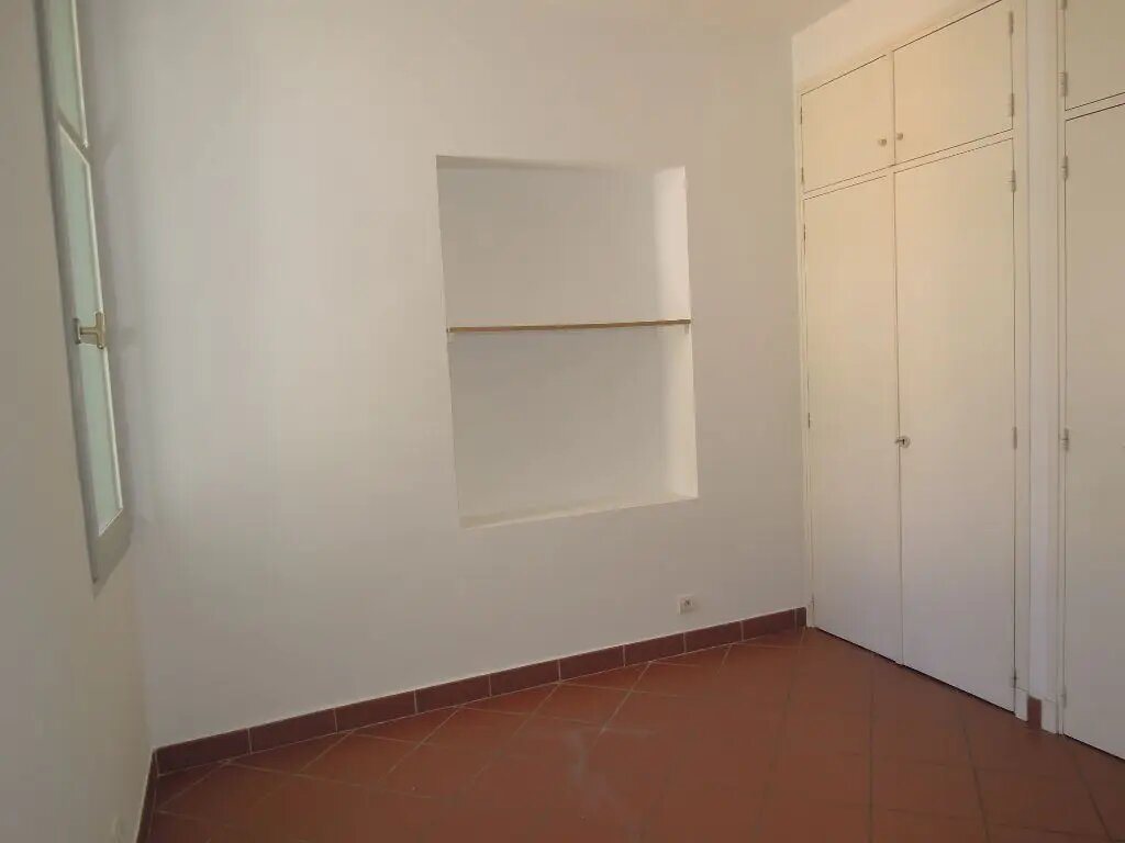 Appartement à louer, 41m², Vence