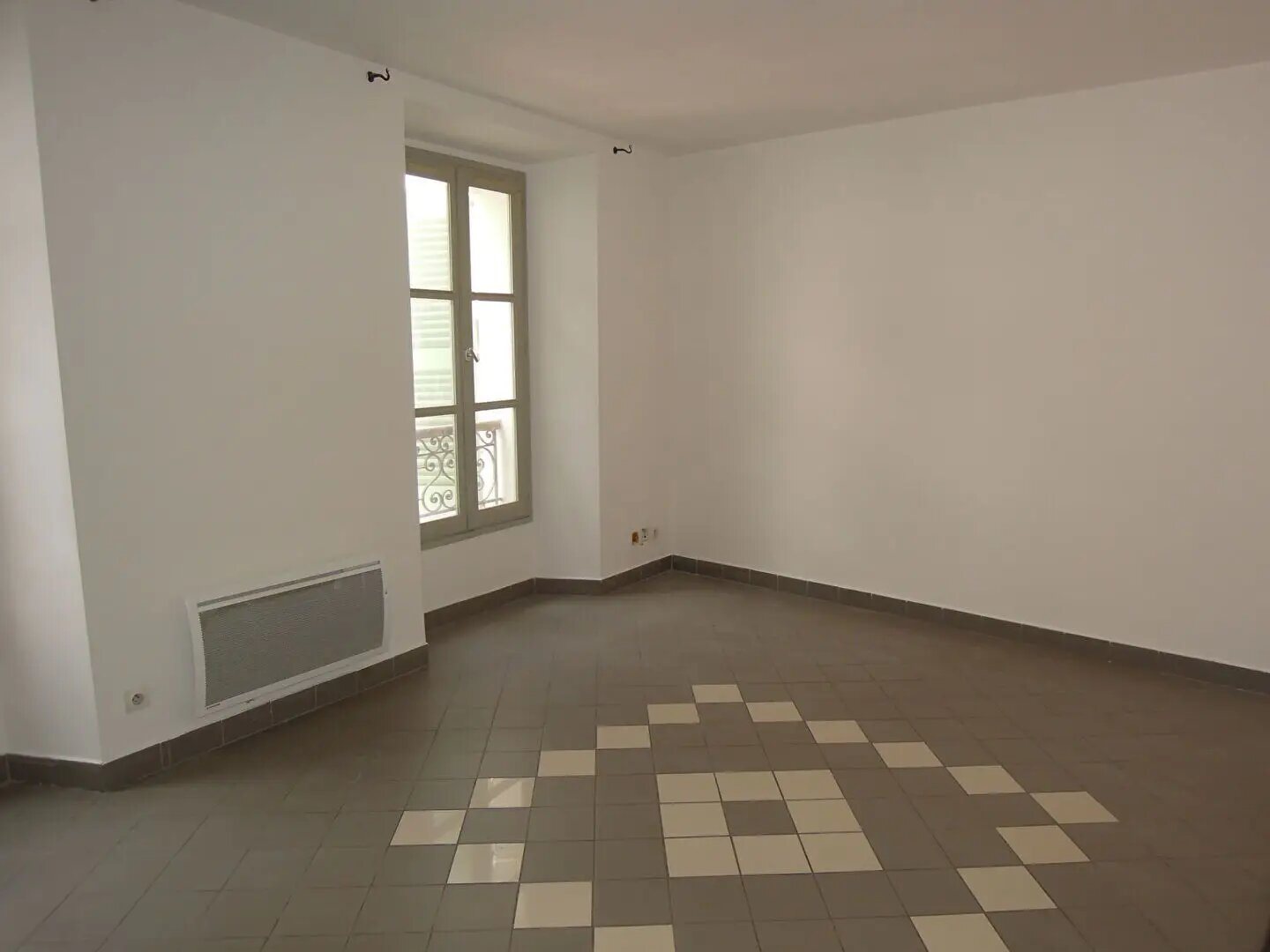 Appartement à louer, 44m², Vence