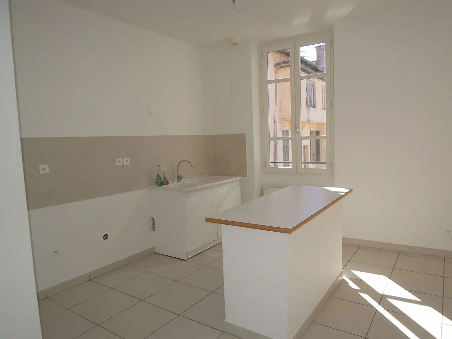 Appartement à louer, 57m², Vence