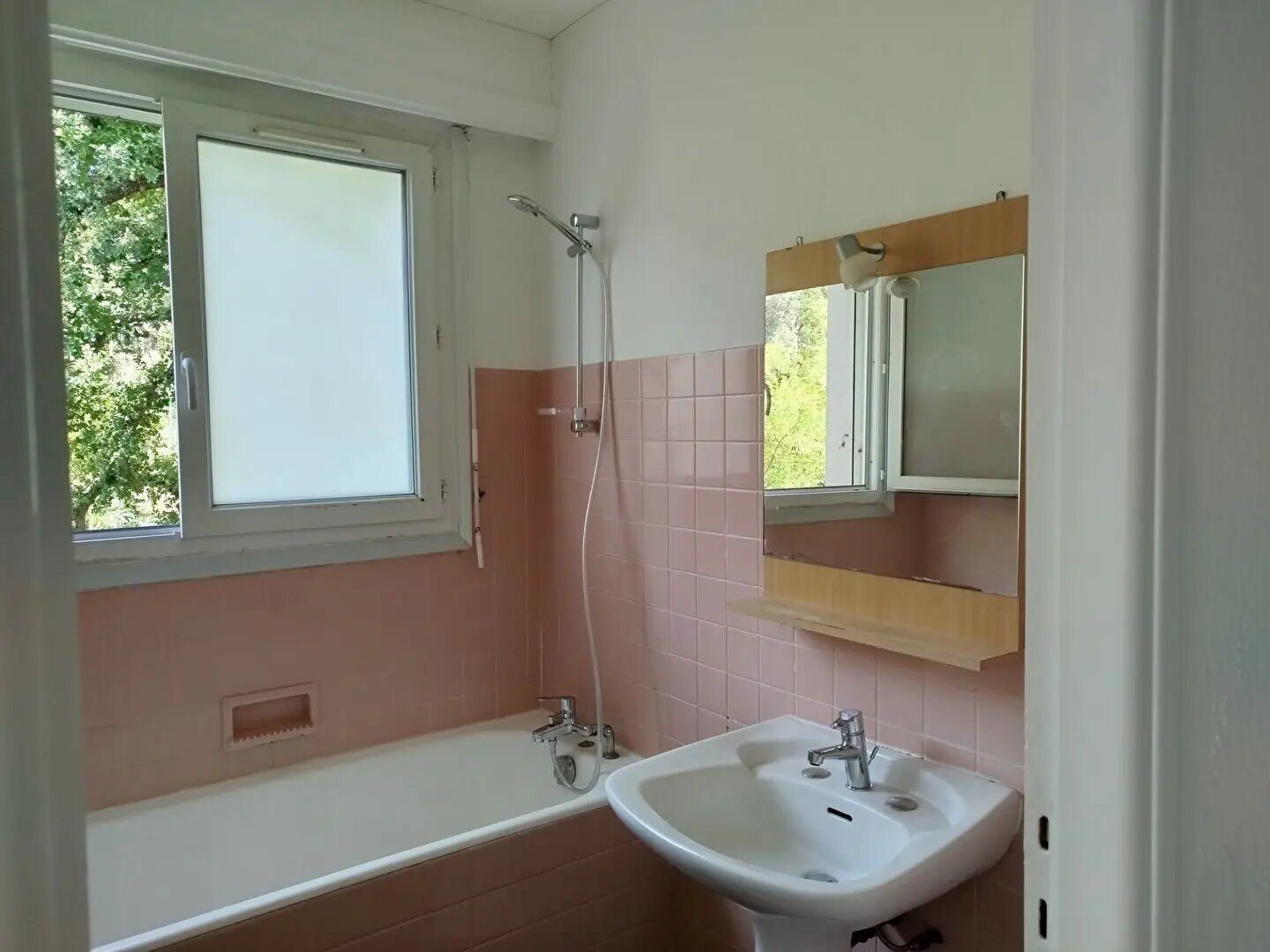 Appartement à louer, 59m², Vence