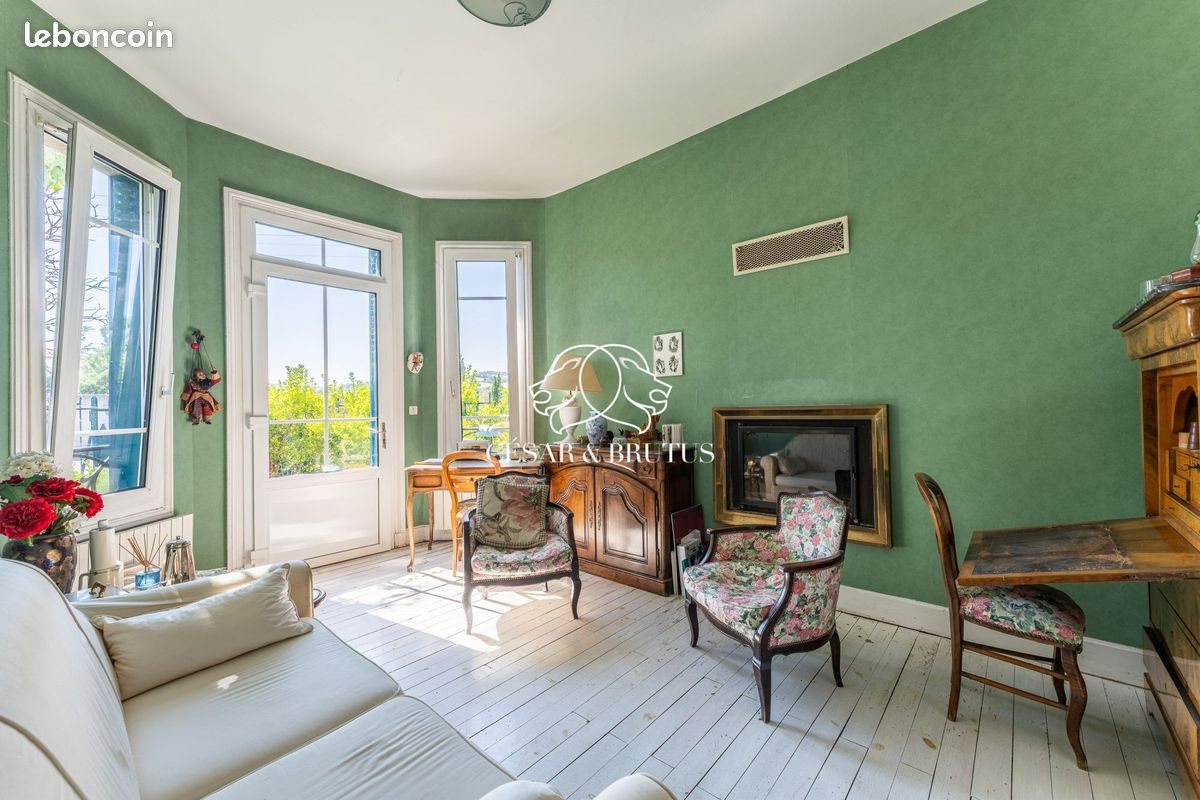 Maison à vendre, 190m², Vic-le-Comte
