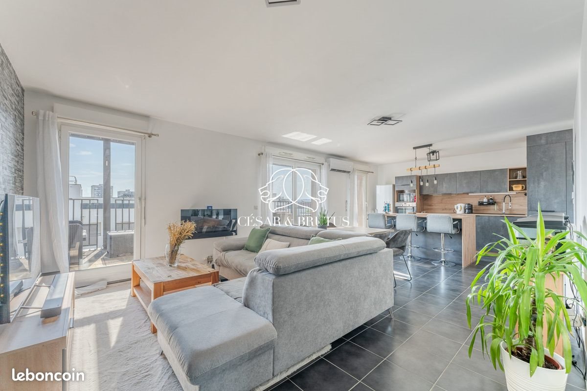 Appartement à vendre, 72m², Vénissieux