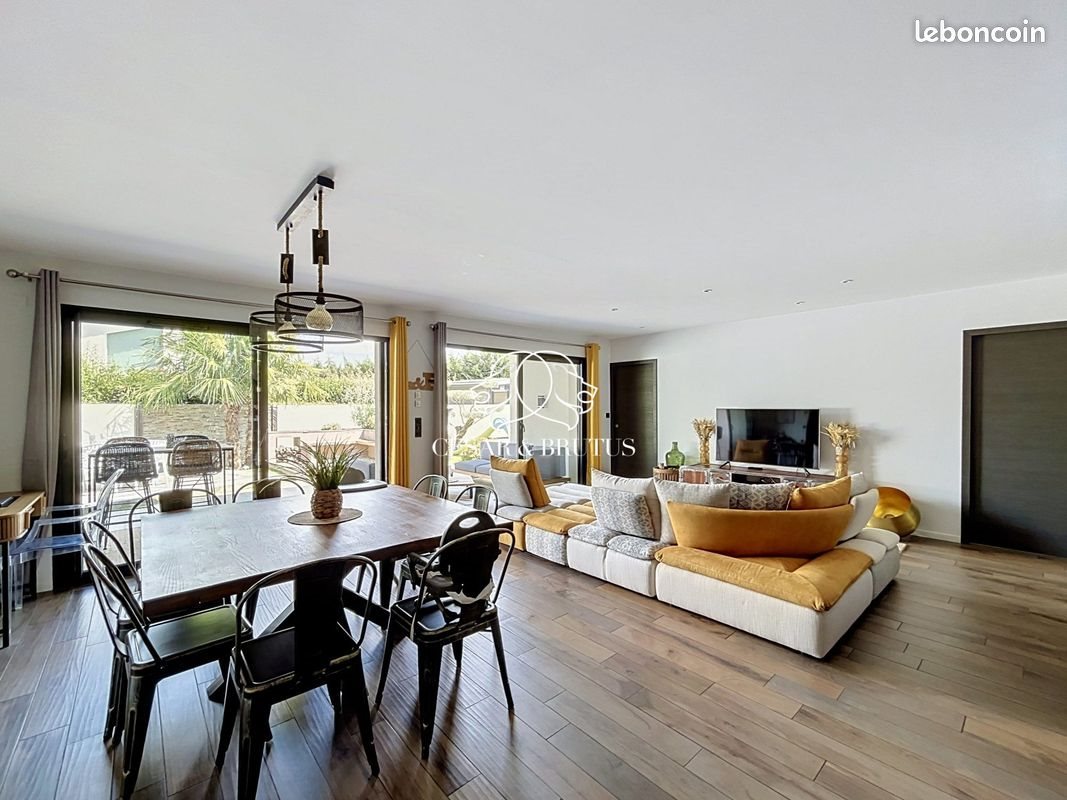 Maison à vendre, 117m², Riorges