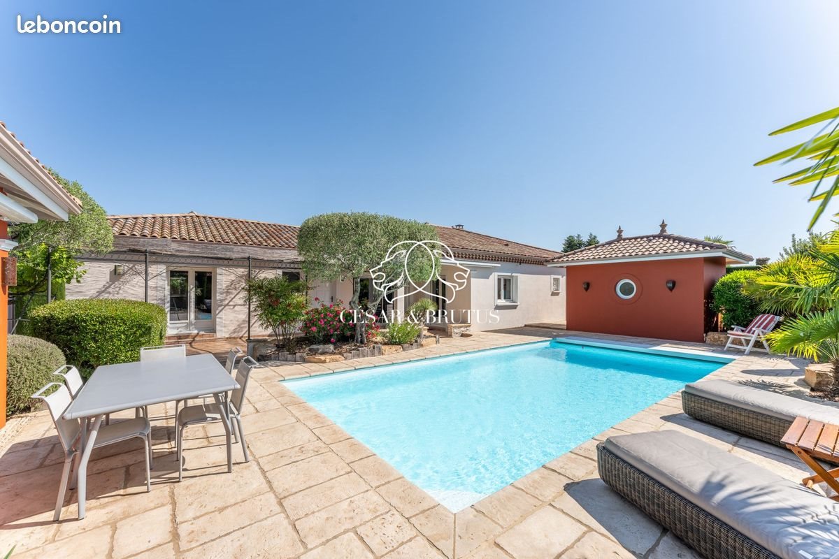 Maison à vendre, 300m², Assieu