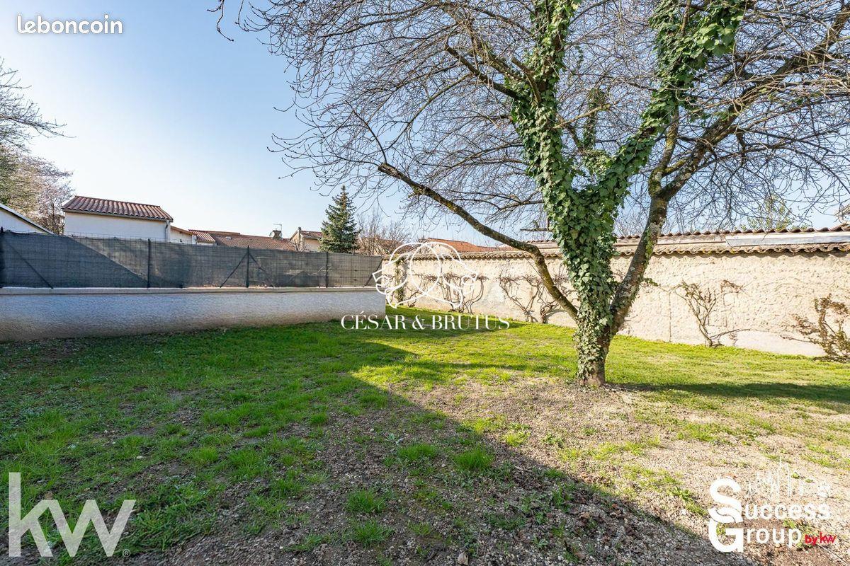 Appartement à vendre, 147m², Irigny