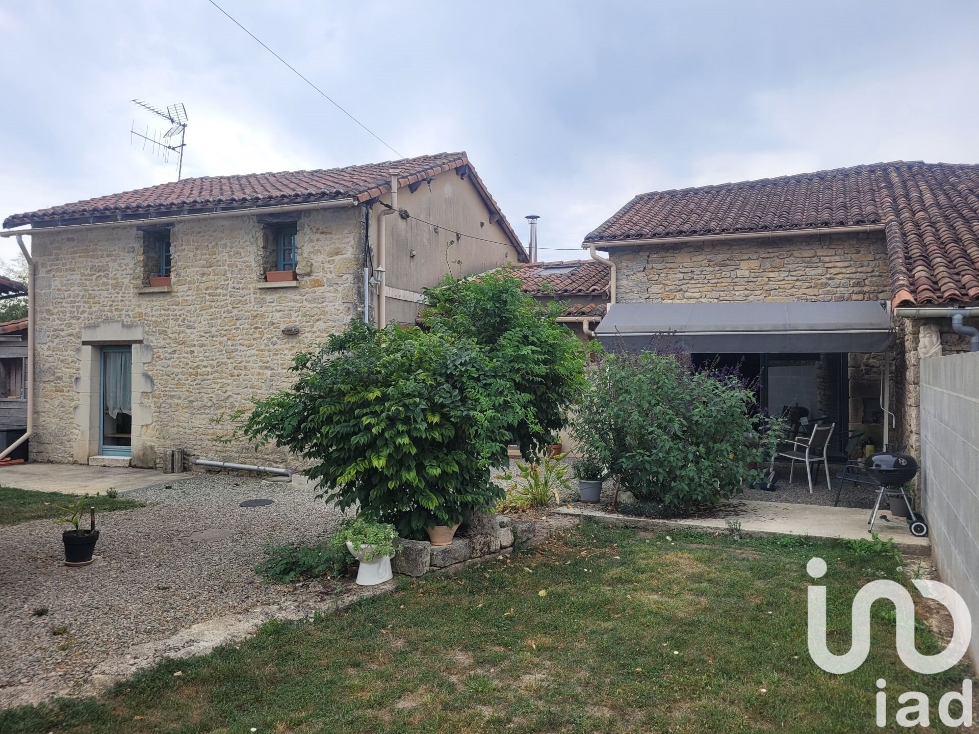 Maison à vendre, 73m², Chassiecq