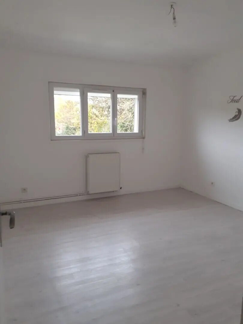 Appartement à louer, 52m², Monchy-Saint-Eloi