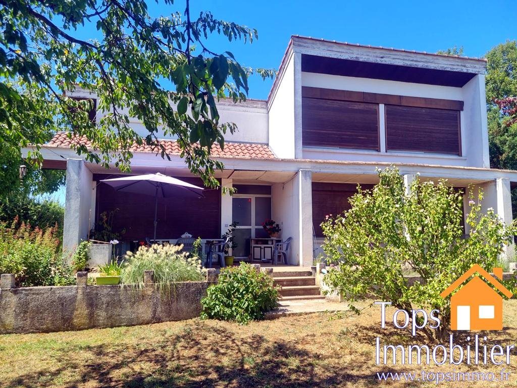 Maison à vendre, 119m², Villefranche-de-Rouergue