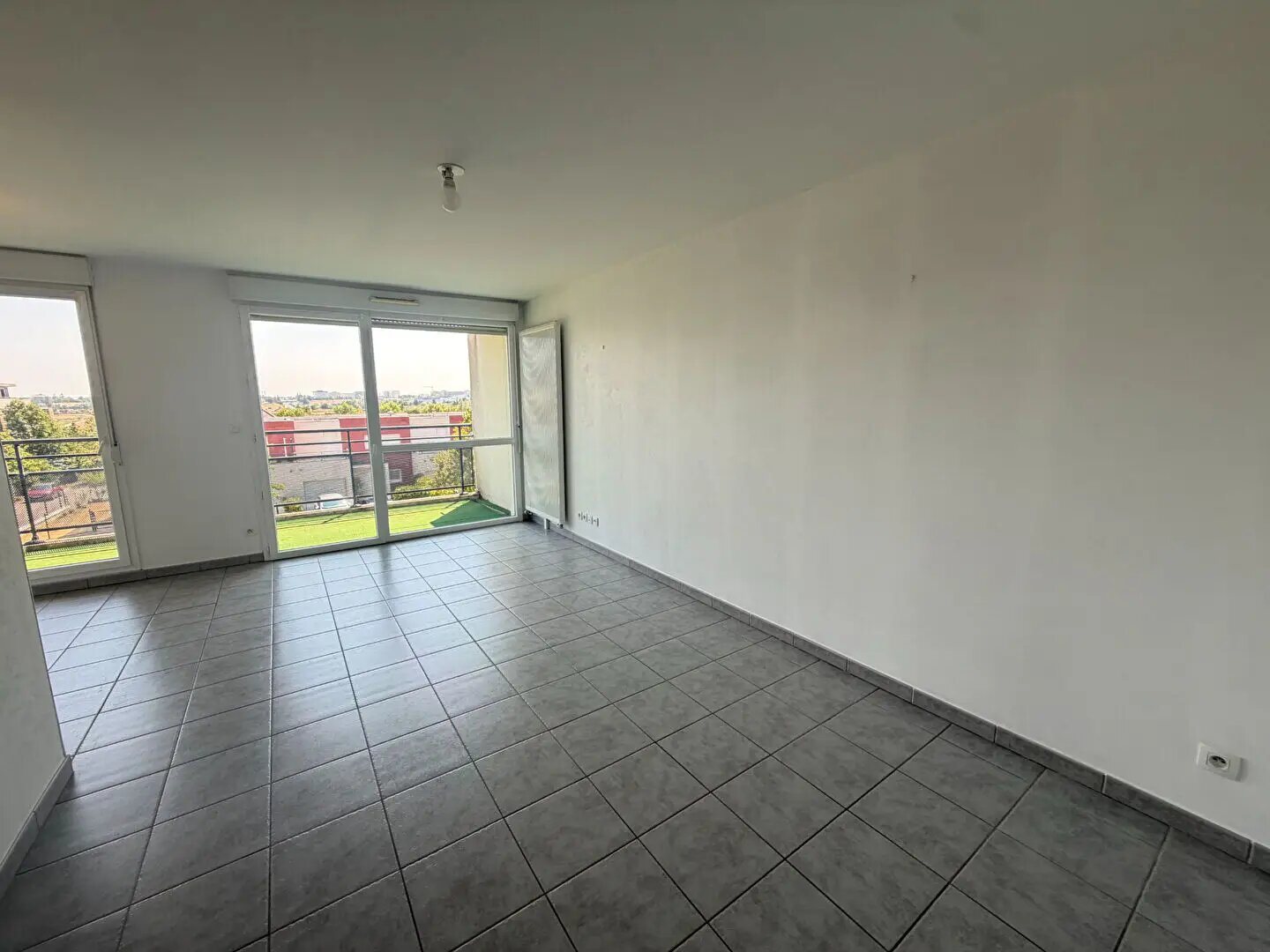 Appartement à louer, 47m², Saint-Apollinaire