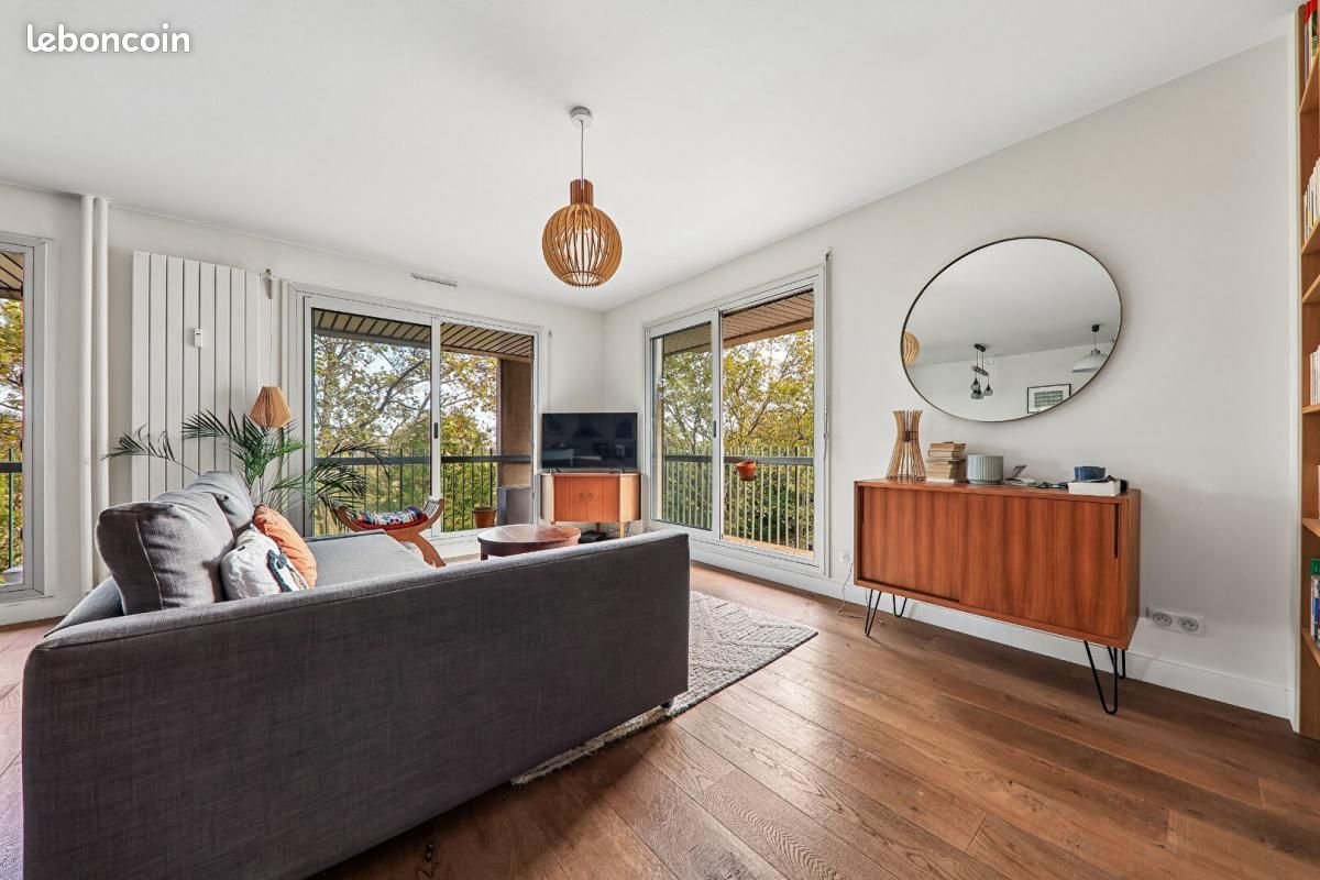 Appartement à louer, 89m², Paris 19ème