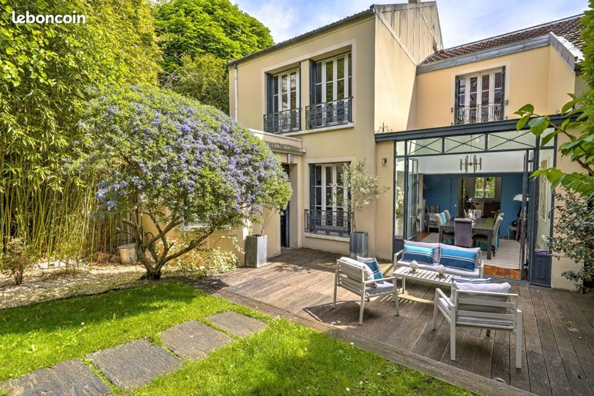 Maison à vendre, 236m², Suresnes