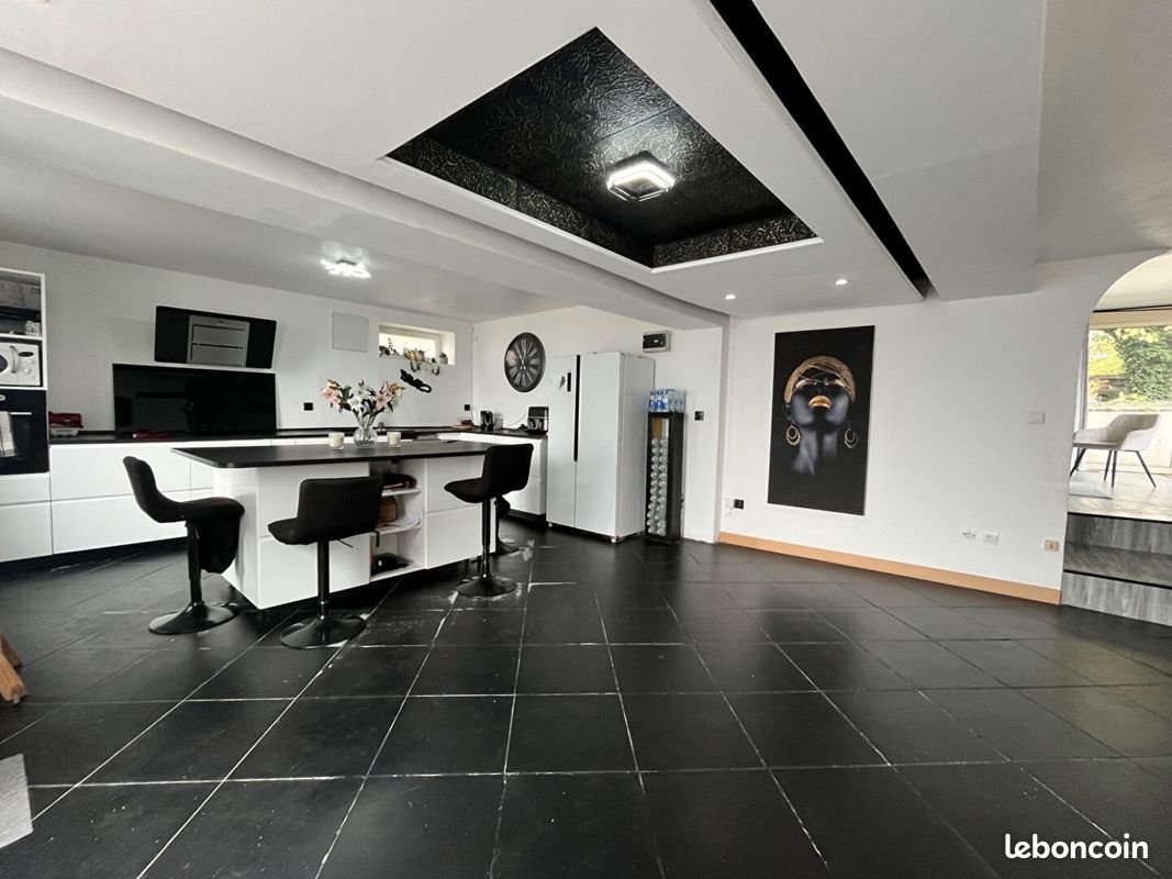 Maison à vendre, 130m², Neuilly-en-Thelle