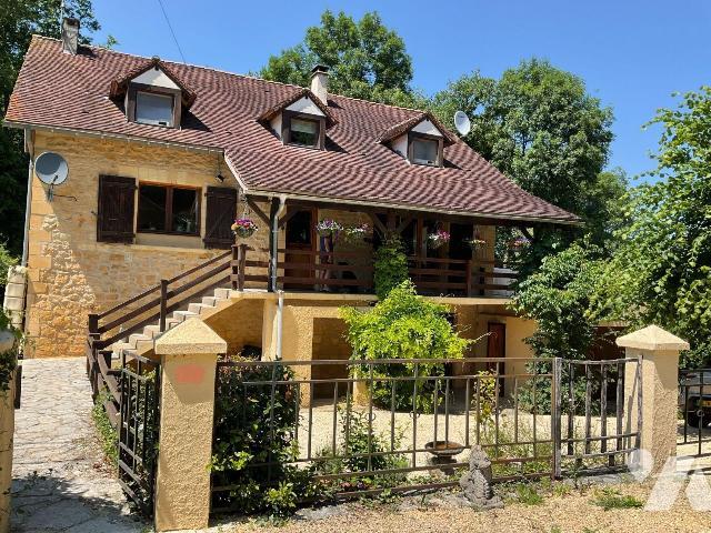 Maison à vendre, 137m², Gourdon