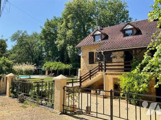 Maison 4 pièces 137 m² · à Gourdon · 137 m² · 342 900 €