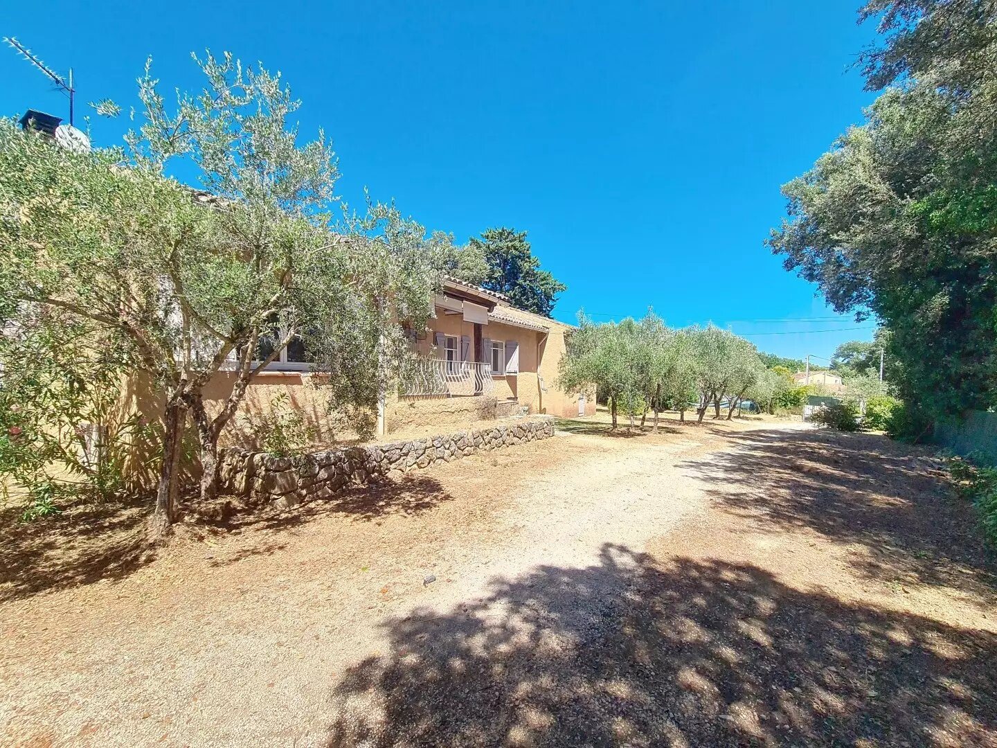 Maison à vendre, 162m², Brignoles