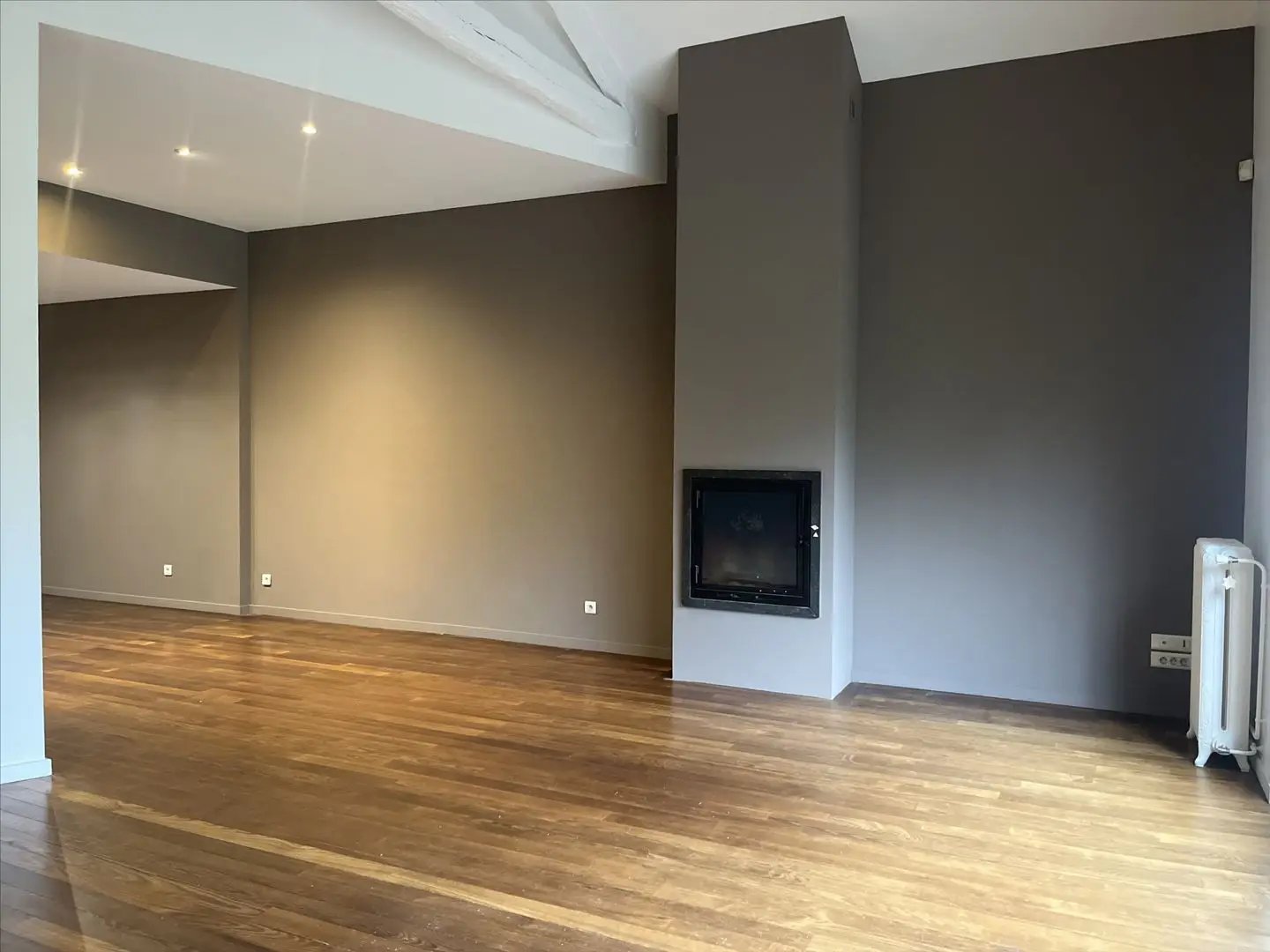 Maison à louer, 4m², Bruges