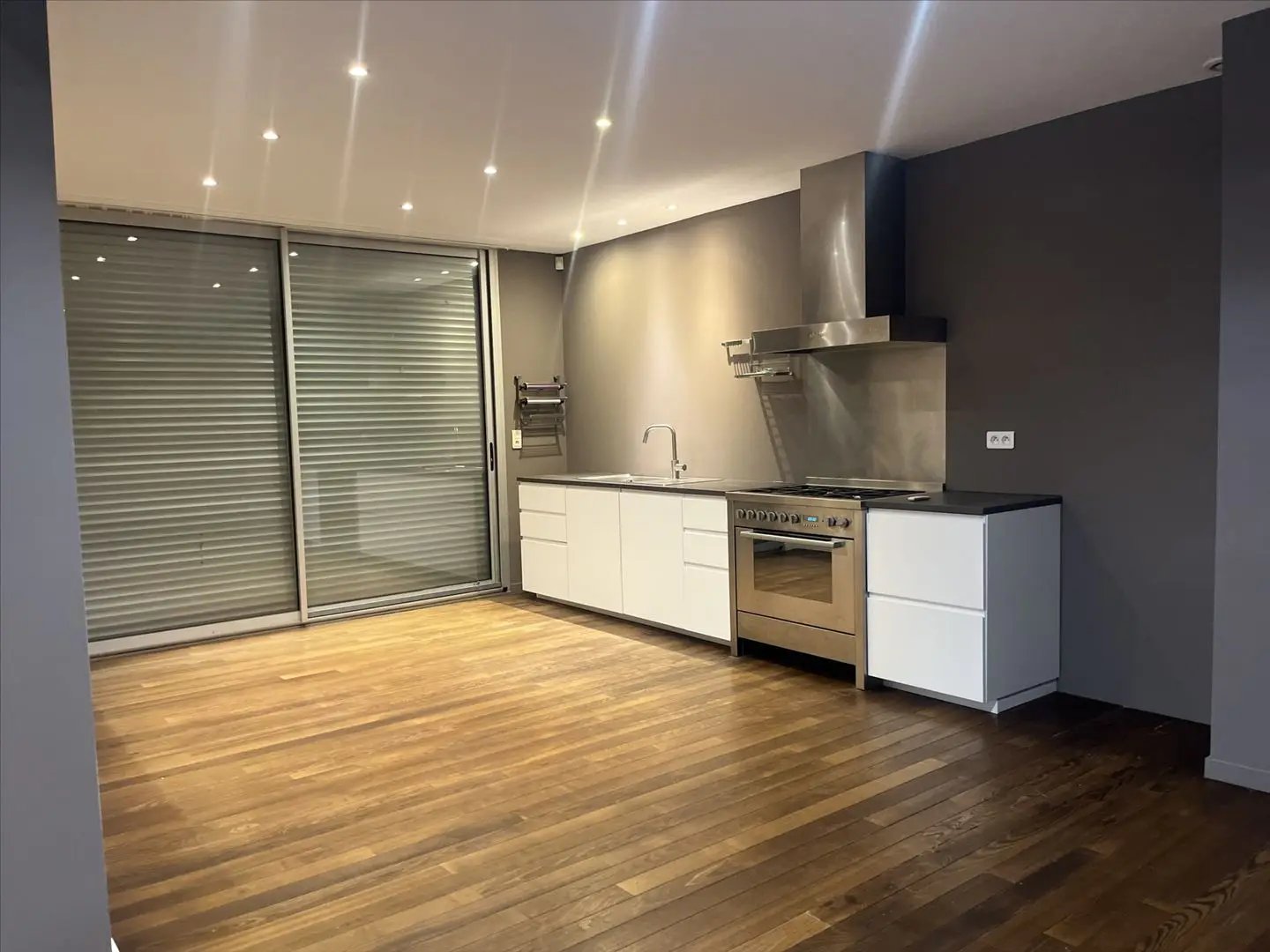 Maison à louer, 4m², Bruges
