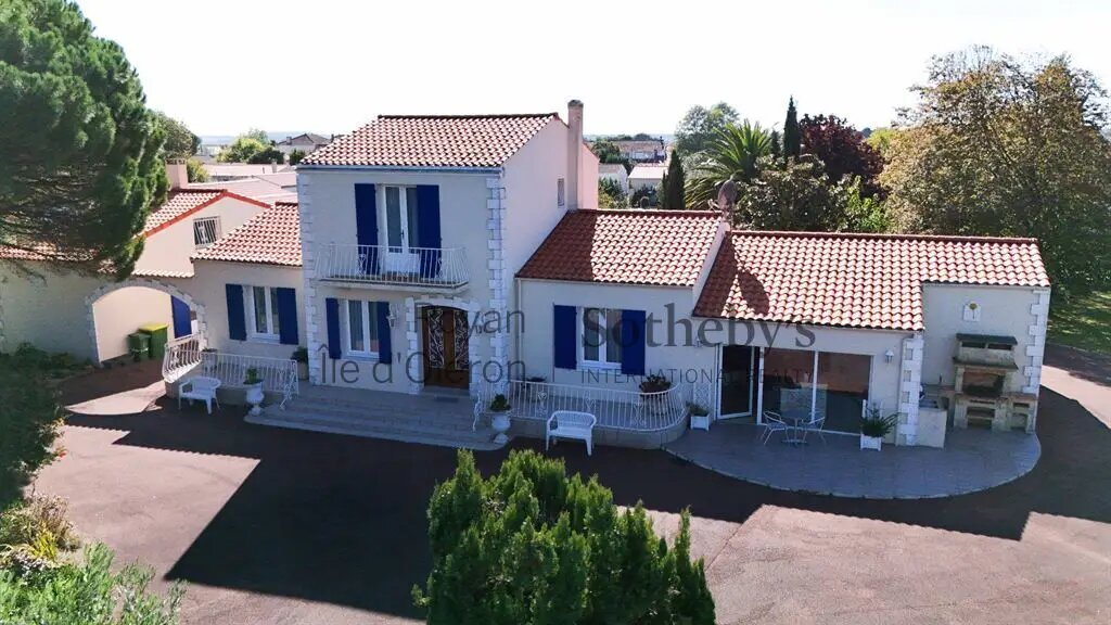 Maison à vendre, 302m², Le Château-d'Oléron