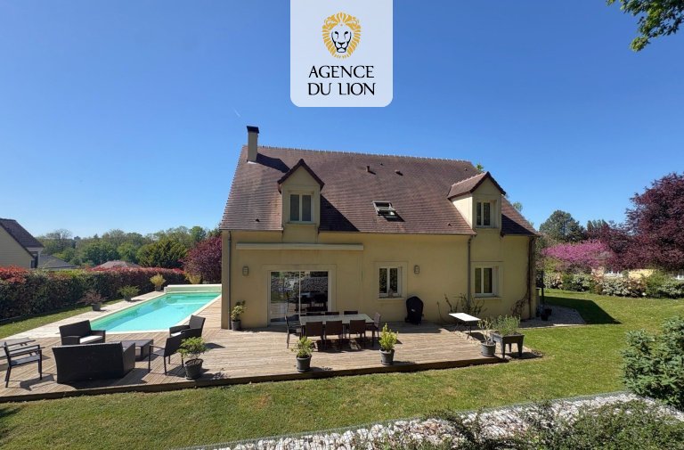 Maison à vendre, 188m², Sainte-Gemme-Moronval