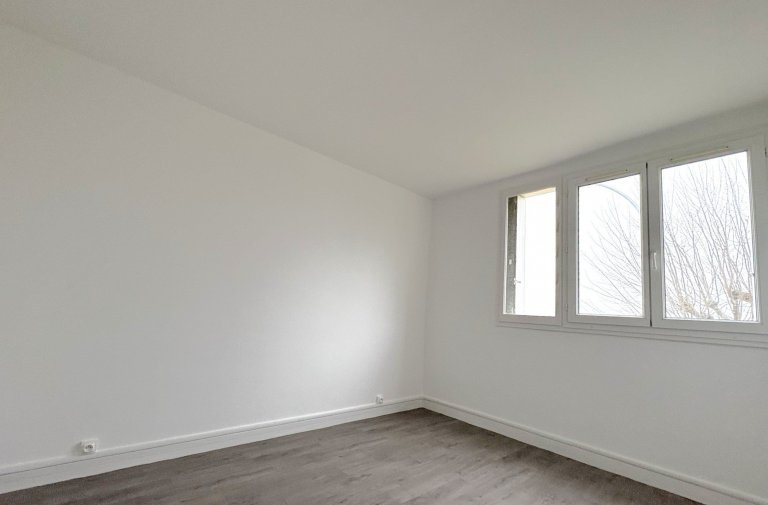 Appartement à louer, 69m², Dreux