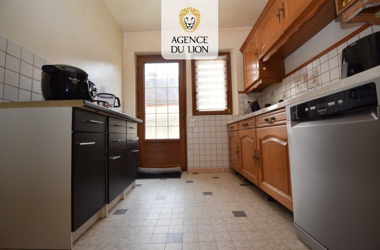 Maison à vendre, 172m², Saint-Lubin-des-Joncherets