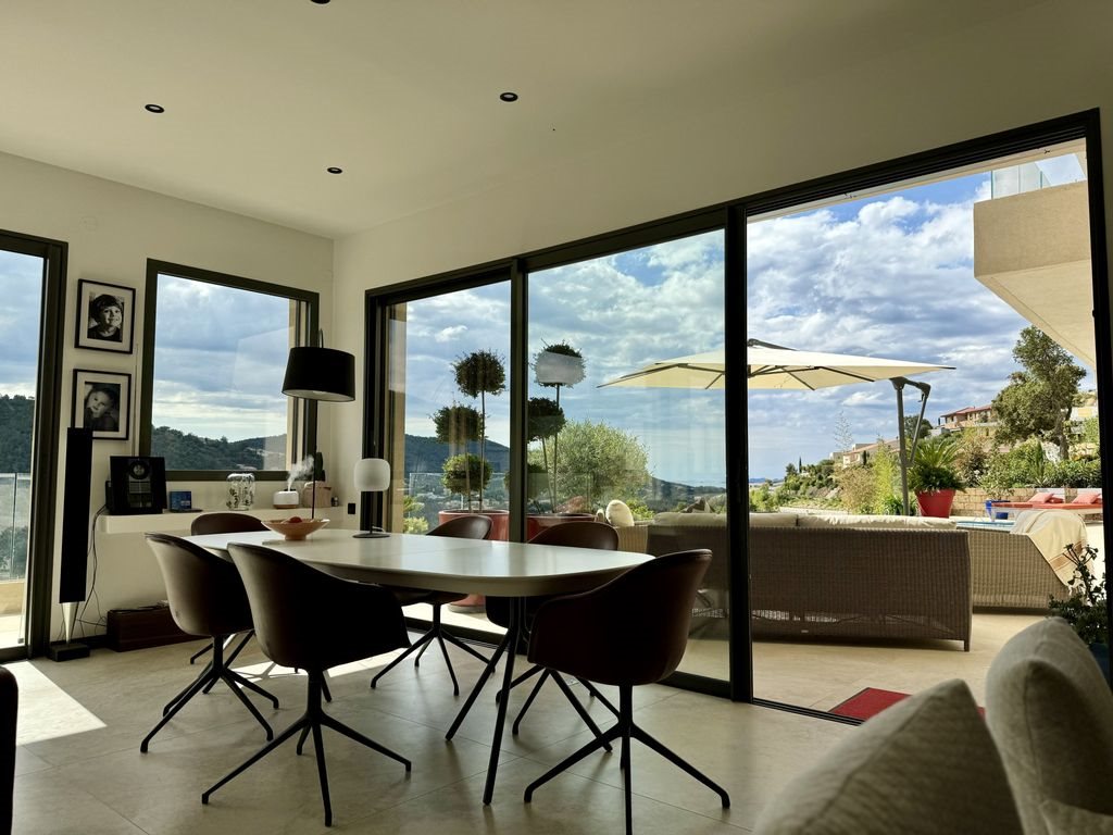 Maison à vendre, 183m², La Londe-les-Maures