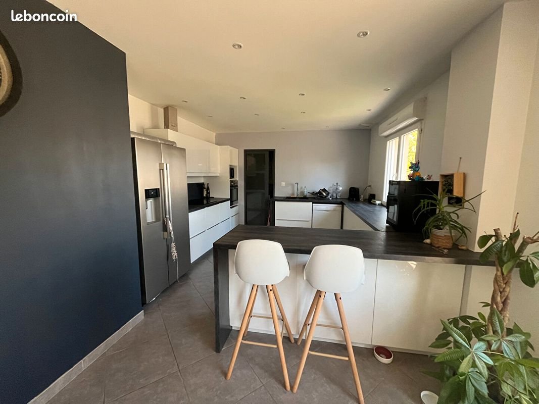 Maison à louer, 142m², Béville-le-Comte
