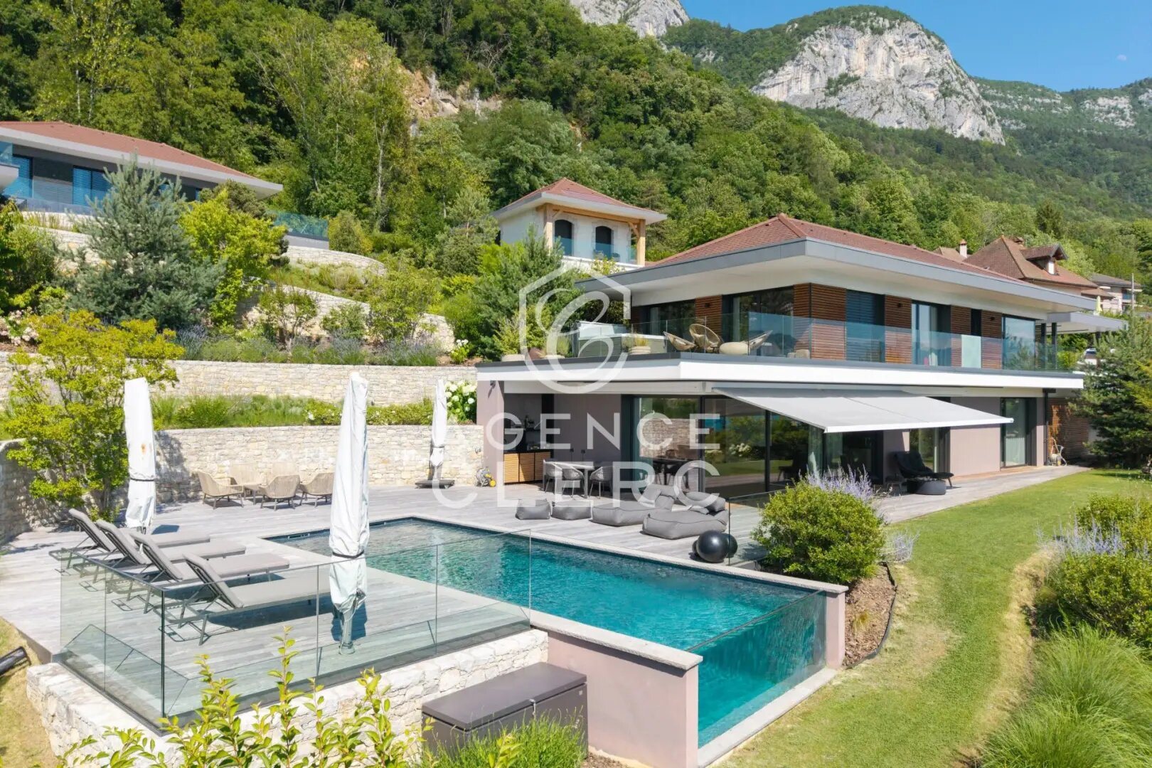 Maison à vendre, 230m², Veyrier-du-Lac