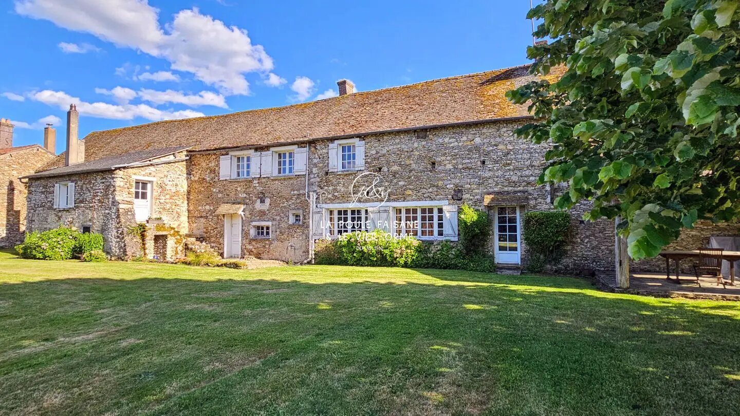 Maison à vendre, 241m², Bréval