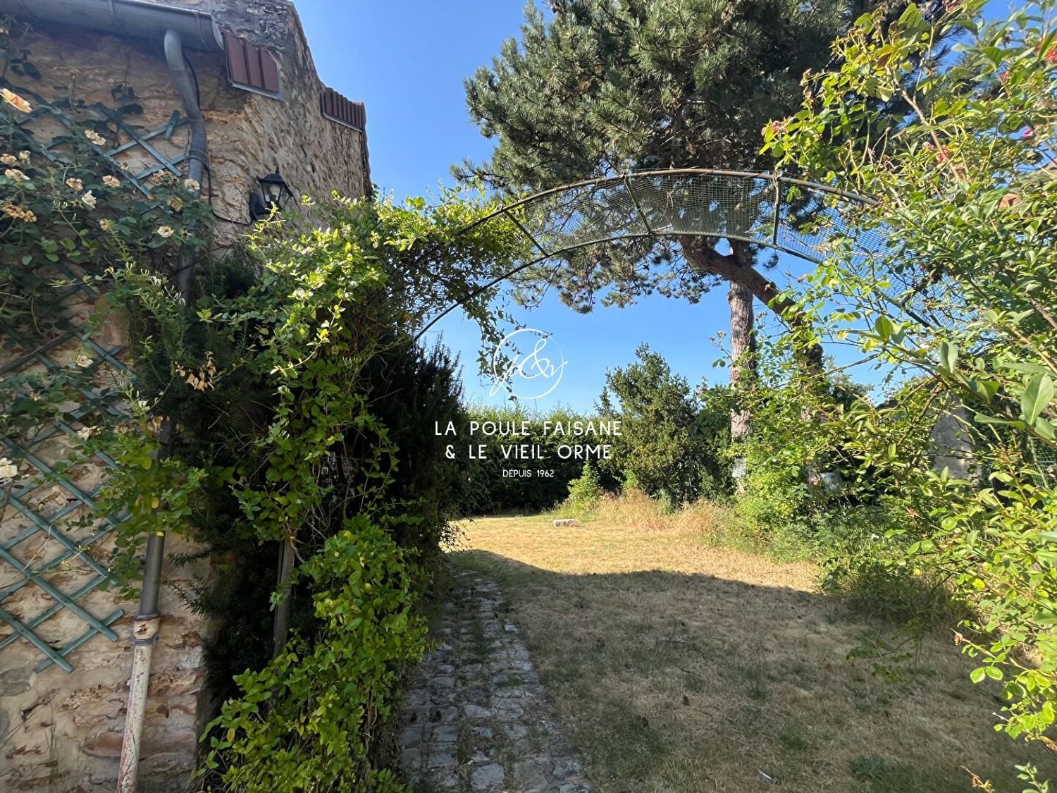 Maison à vendre, 200m², Poigny-la-Forêt