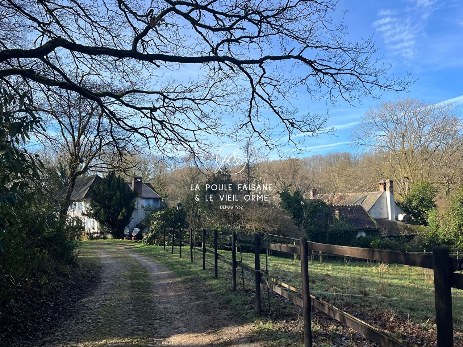 Maison à vendre, 380m², Saint-Martin-de-Bréthencourt
