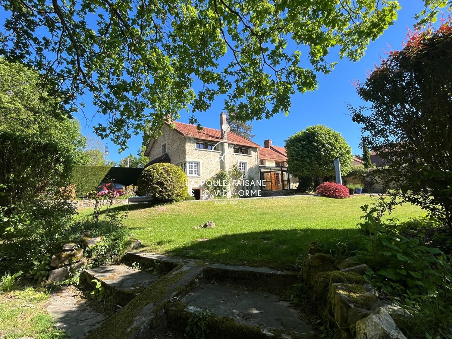 Maison à vendre, 243m², Poigny-la-Forêt