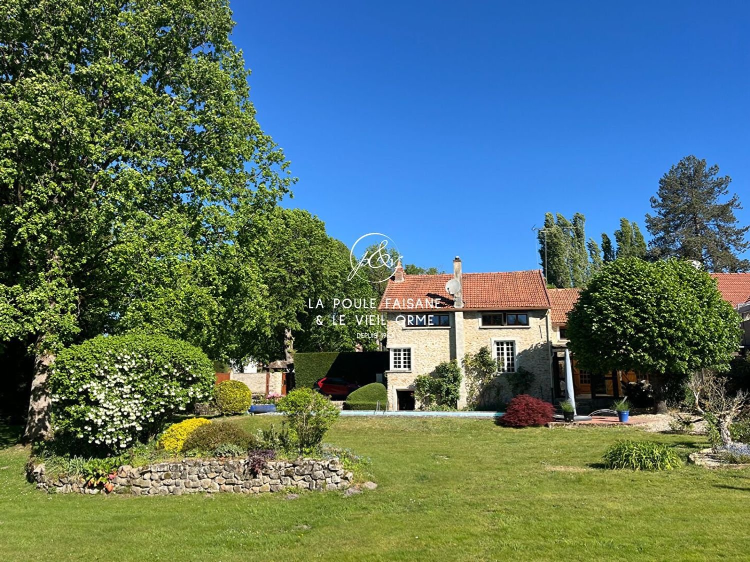 Maison à vendre, 243m², Poigny-la-Forêt