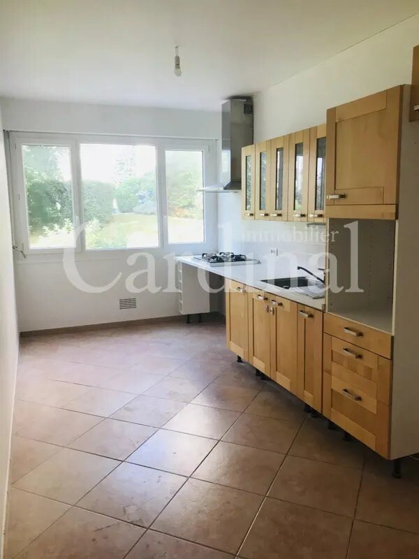 Appartement à louer, 84m², Noisy-le-Roi