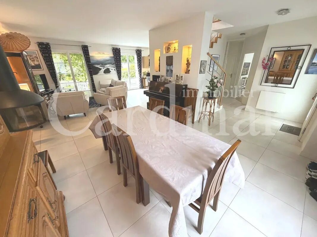 Maison à vendre, 193m², Noisy-le-Roi