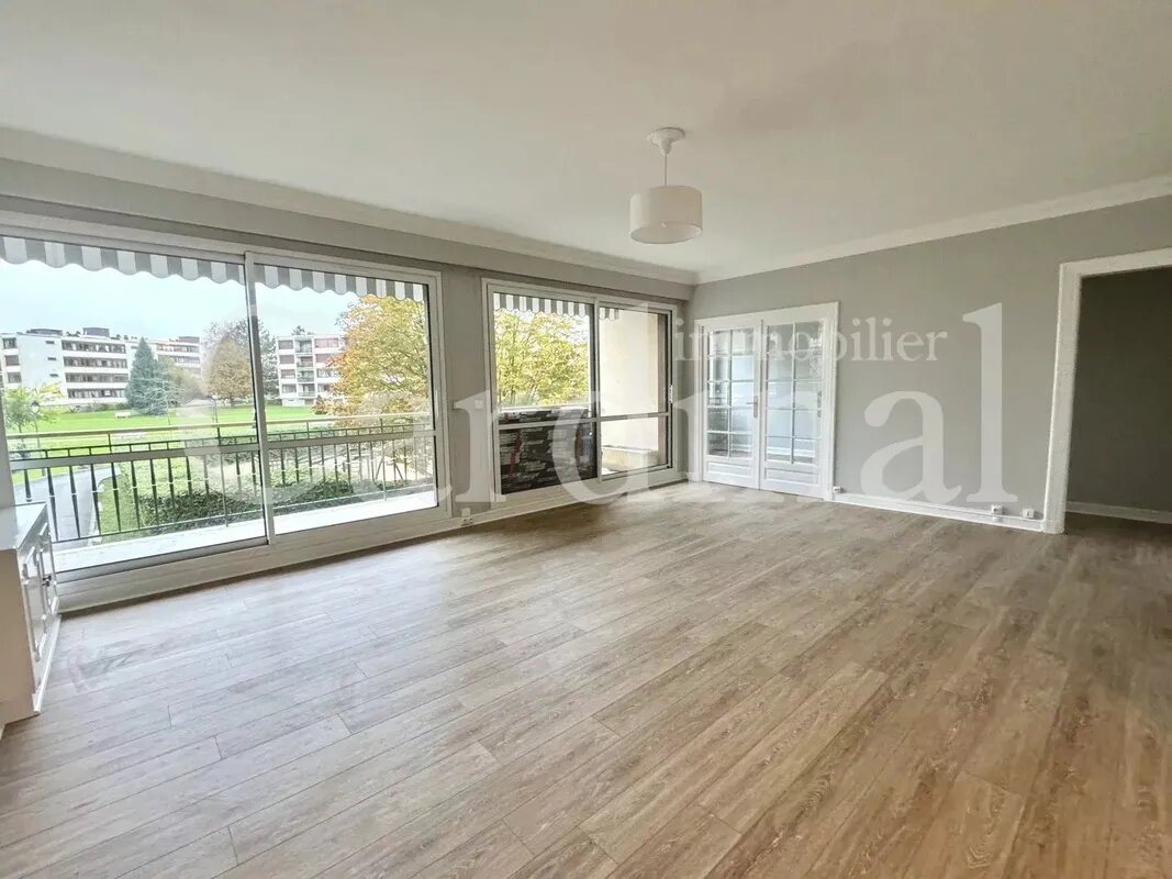 Appartement à louer, 106m², Noisy-le-Roi
